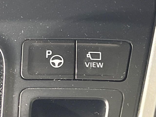 TOYOTA VOXY 2022 Image 31