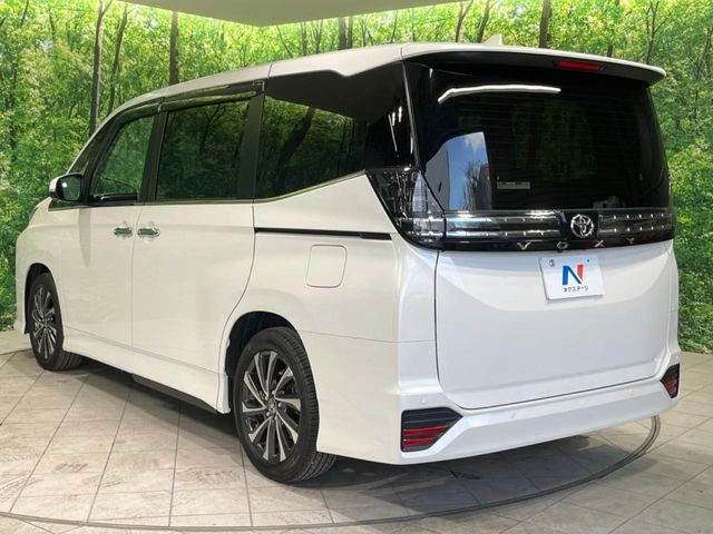 TOYOTA VOXY 2022 Image 31