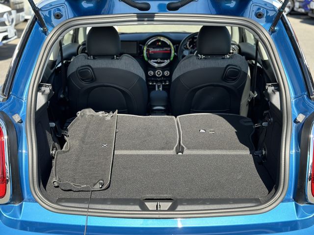 BMW MINI COOPER D 2023 Image 31