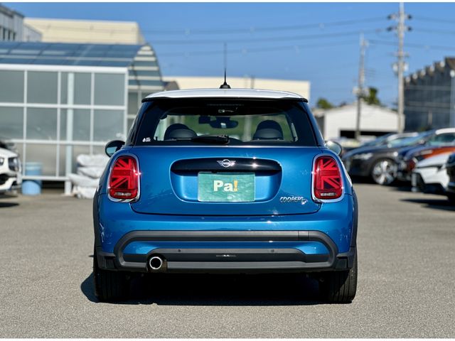 BMW MINI COOPER D 2023 Image 31