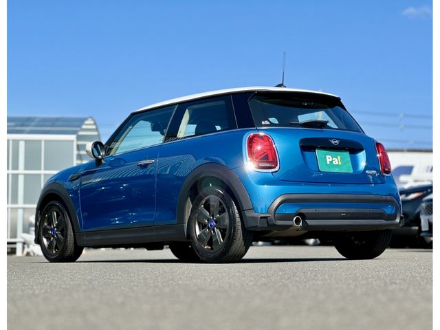 BMW MINI COOPER D 2023 Image 31