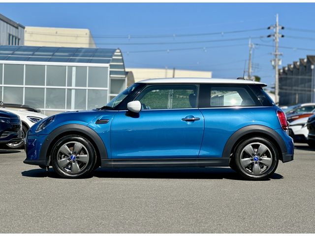 BMW MINI COOPER D 2023 Image 31