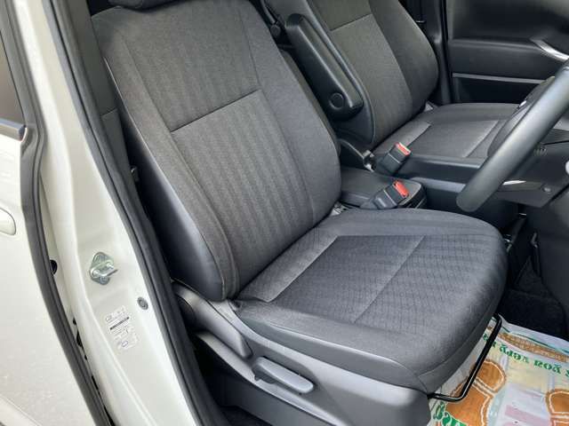 TOYOTA VOXY HYBRID 2023 Image 31