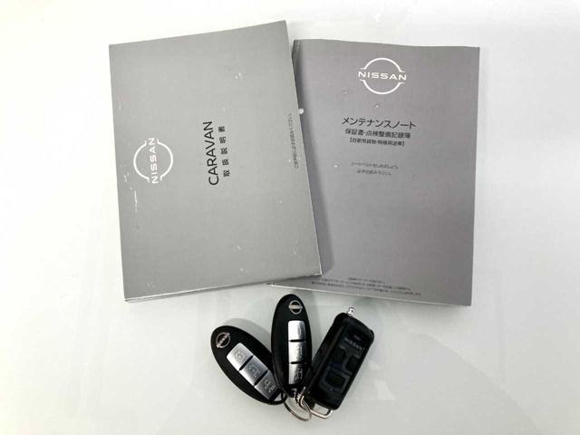 NISSAN CARAVAN VAN 4WD 2023 Image 31