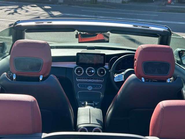 MERCEDES BENZ C CLAS 2018 Image 31