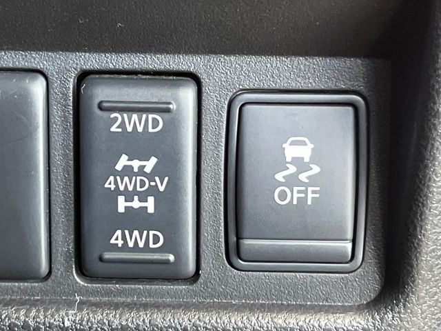 NISSAN JUKE 4WD 2012 Image 31