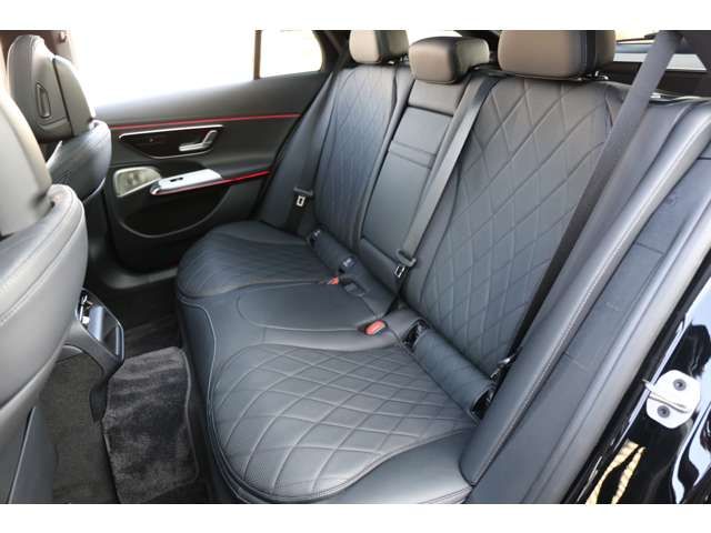 MERCEDES BENZ E CLAS 2025 Image 31