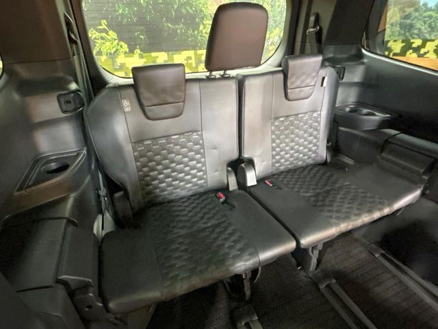 TOYOTA VOXY HYBRID 2023 Image 31
