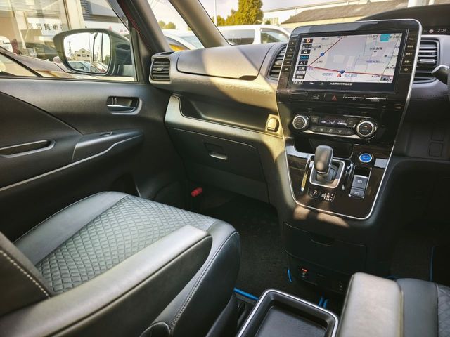 NISSAN SERENA  WG 2021 Image 31