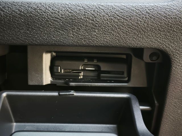 NISSAN SERENA  WG 2021 Image 31