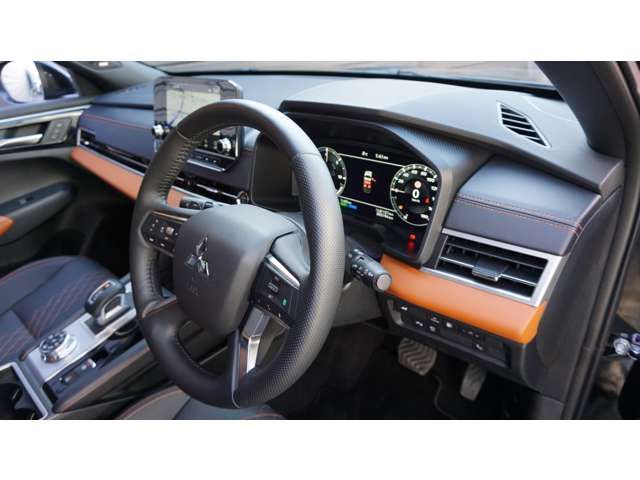 MITSUBISHI OUTLANDER PHEV 2024 Image 31