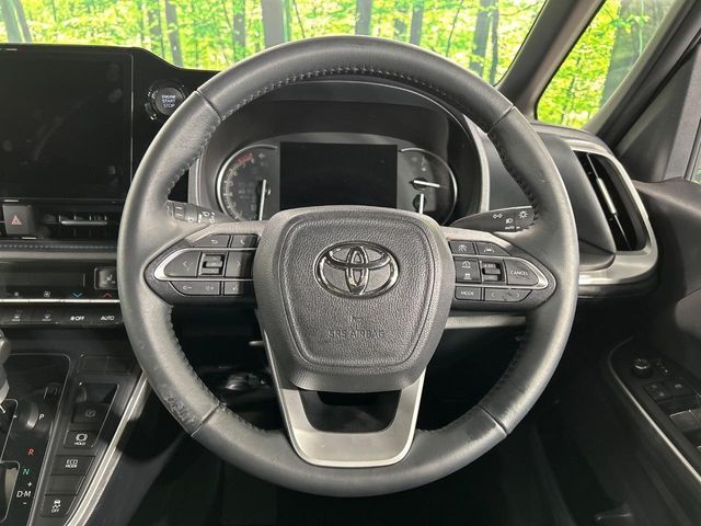 TOYOTA VOXY 4WD 2025 Image 31