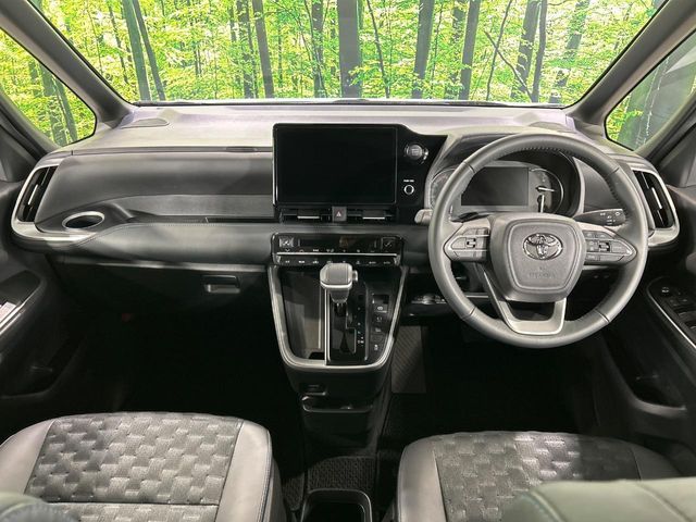 TOYOTA VOXY 4WD 2025 Image 31