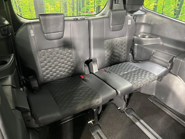 TOYOTA VOXY 4WD 2025 Image 31