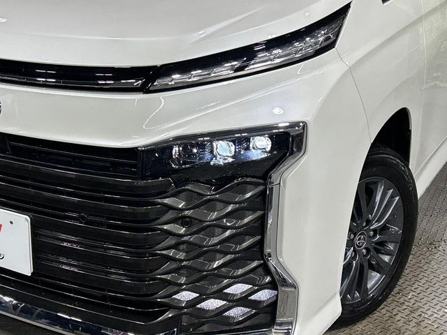 TOYOTA VOXY 4WD 2025 Image 31