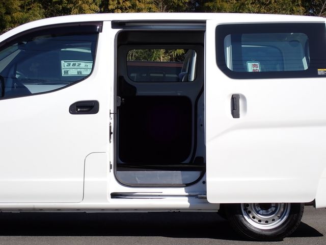 NISSAN NV200 VANETTE VAN 2021 Image 31