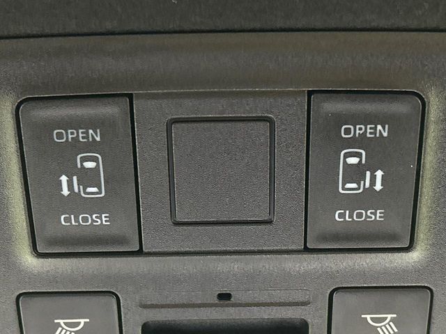 TOYOTA VOXY 4WD 2025 Image 31