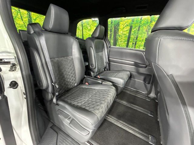 TOYOTA VOXY 4WD 2025 Image 31