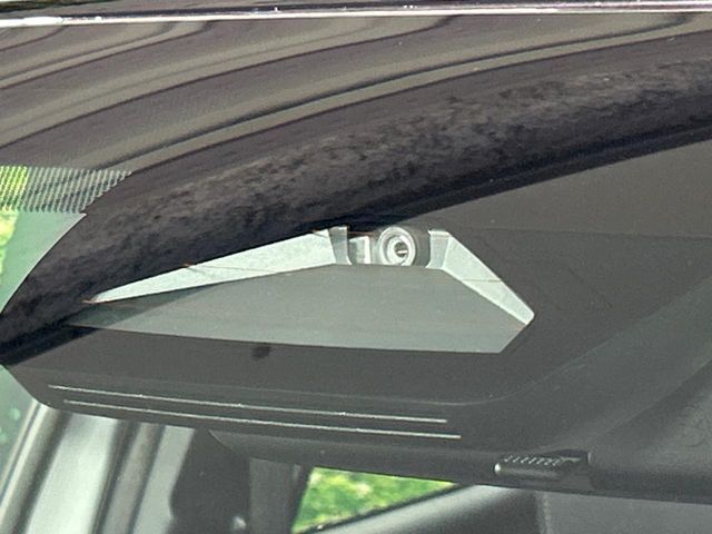 TOYOTA YARIS CROSS HYBRID 2025 Image 31