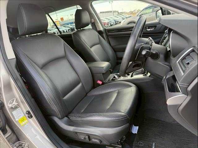 SUBARU LEGACY OUTBACK 2018 Image 31