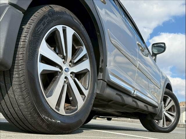 SUBARU LEGACY OUTBACK 2018 Image 31