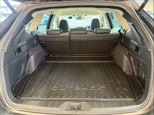 SUBARU LEGACY OUTBACK 2022 Image 31