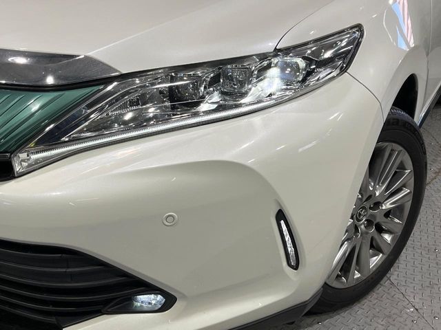 TOYOTA HARRIER 2WD 2018 Image 31