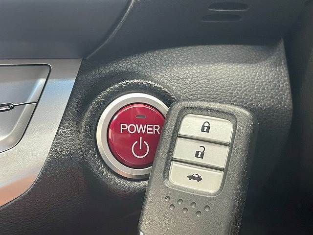 HONDA ACCORD HYBRID 2013 Image 31