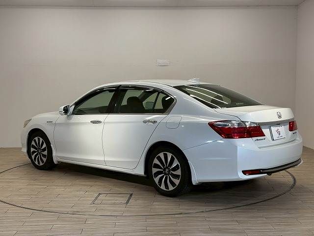 HONDA ACCORD HYBRID 2013 Image 31