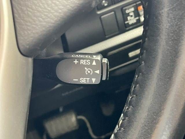 TOYOTA VOXY 2018 Image 31