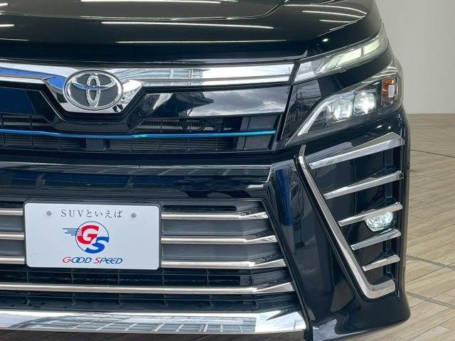 TOYOTA VOXY 2018 Image 31