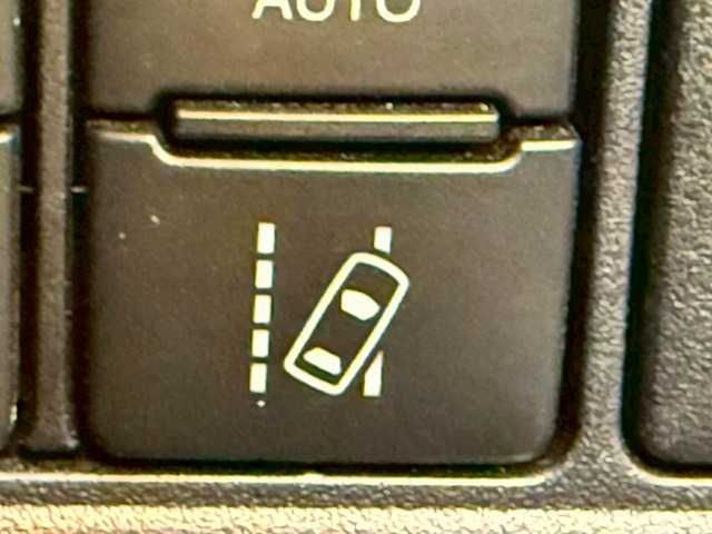 TOYOTA NOAH 2019 Image 31