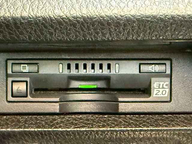 TOYOTA NOAH 2019 Image 31