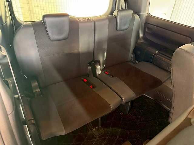 TOYOTA NOAH 2019 Image 31