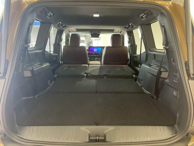 TOYOTA LANDCRUISER 250 2024 Image 31