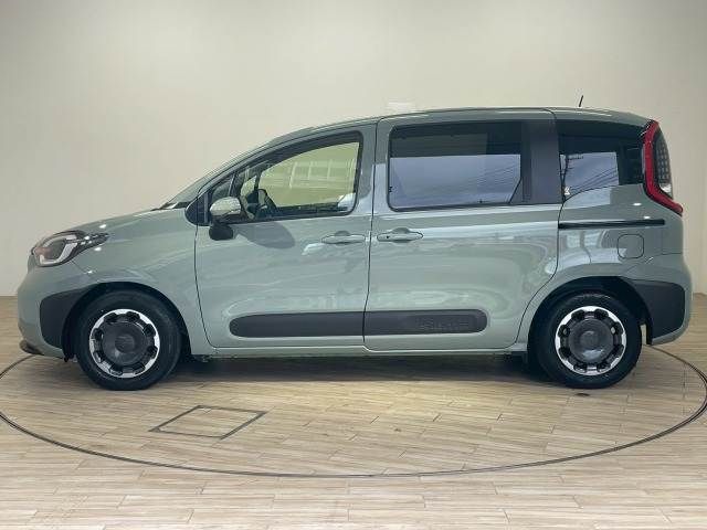 TOYOTA SIENTA HYBRID 2023 Image 31