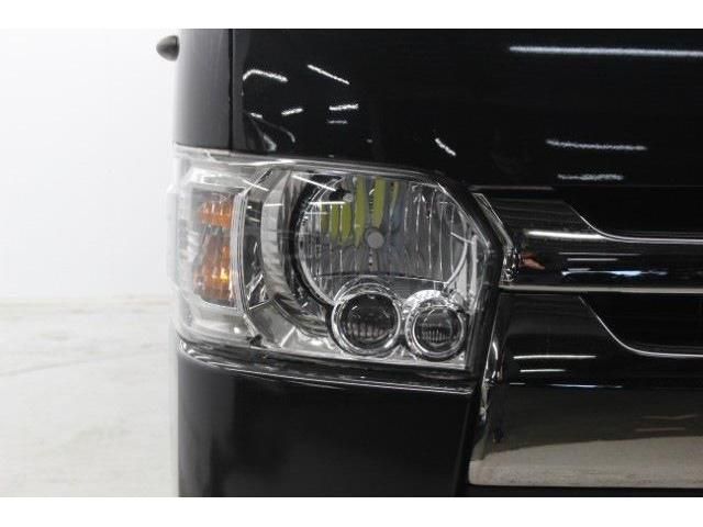 TOYOTA HIACE VAN 2WD 2018 Image 31