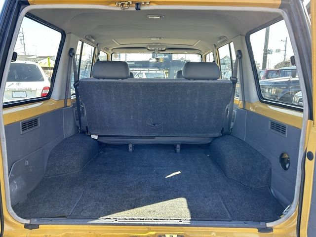 TOYOTA LANDCRUISER VAN 2000 Image 31