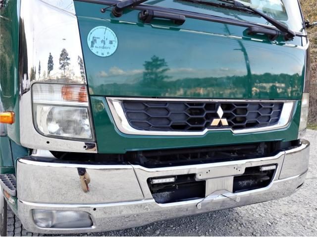 MITSUBISHI FUSOU FIGHTER 2011 Image 31