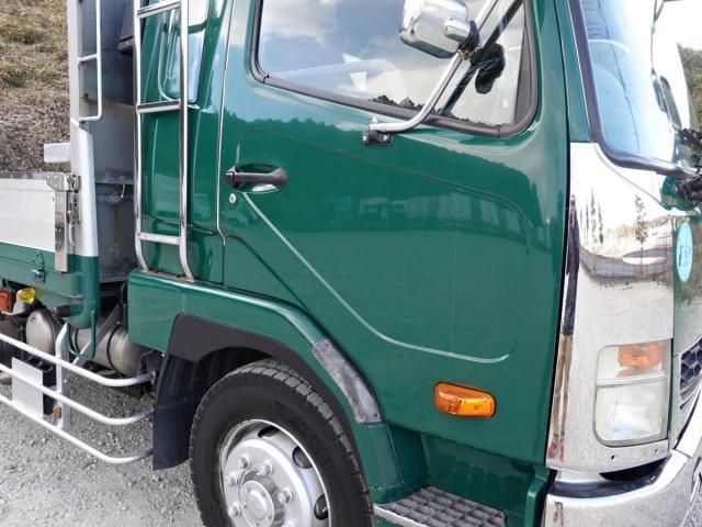 MITSUBISHI FUSOU FIGHTER 2011 Image 31