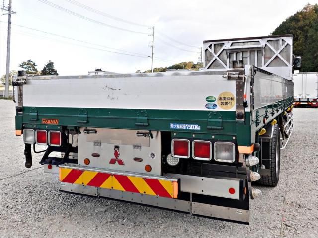 MITSUBISHI FUSOU FIGHTER 2011 Image 31