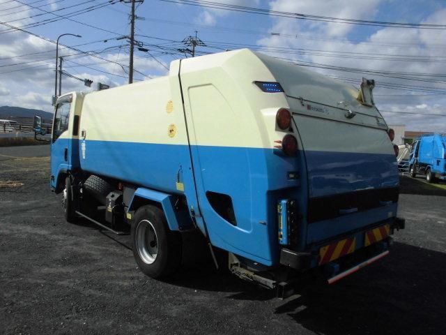 ISUZU ELF 2015 Image 31