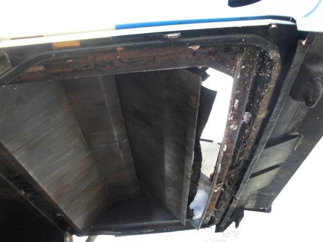 ISUZU ELF 2015 Image 31