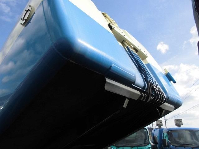 ISUZU ELF 2015 Image 31