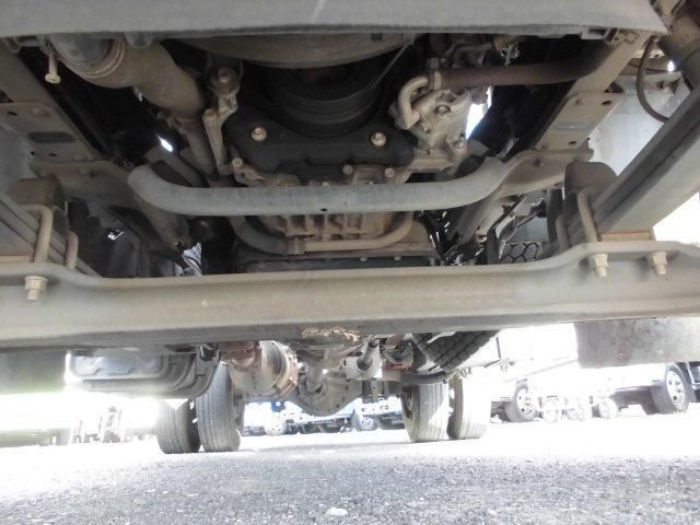 ISUZU ELF 2015 Image 31