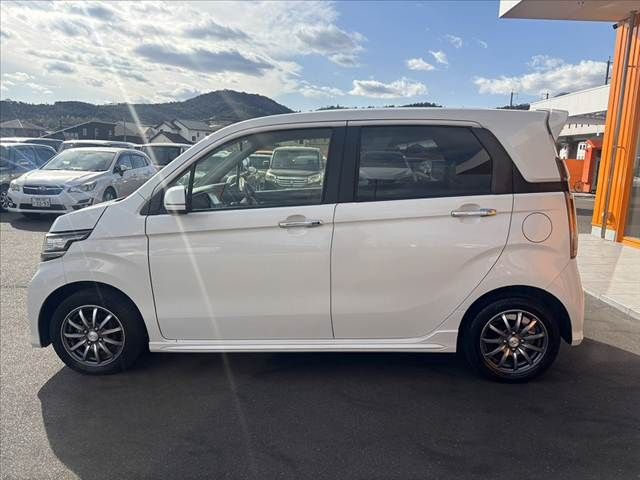 HONDA N-WGN CUSTOM 2015 Image 31