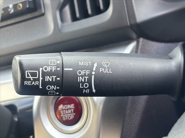 HONDA N-WGN CUSTOM 2015 Image 31