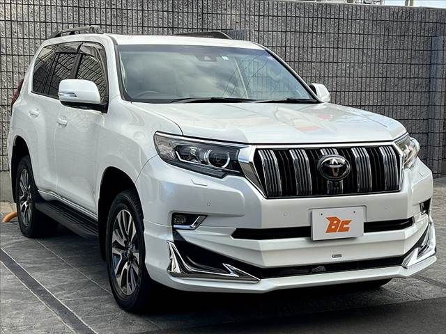 TOYOTA LANDCRUISER PRADO 2023 Image 31