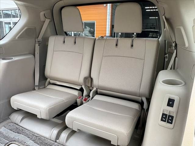 TOYOTA LANDCRUISER PRADO 2023 Image 31