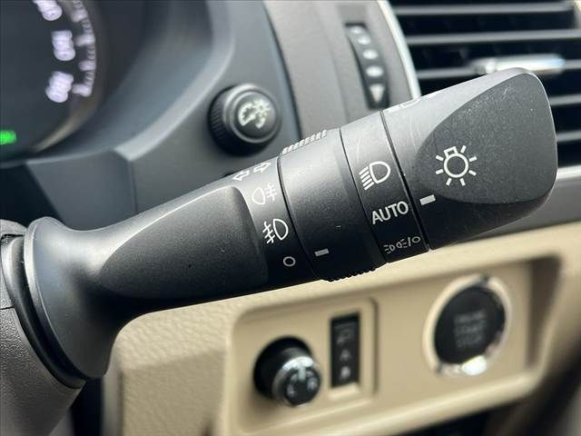 TOYOTA LANDCRUISER PRADO 2023 Image 31